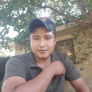 Meet your Posher, Agustin